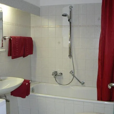 Urlaub Mit Sauna Und Pool Ist Cool! Бад-Гарцбург