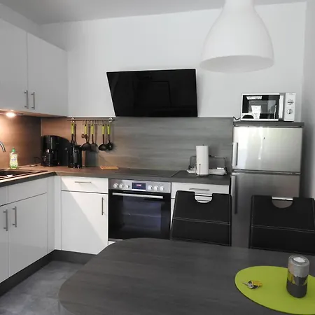 Апартаменты Urlaub Mit Sauna Und Pool Ist Cool! Бад-Гарцбург